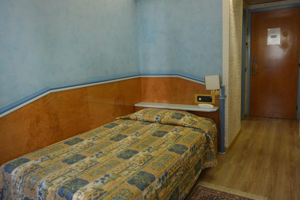 Hotel Lido Milano Esterno foto
