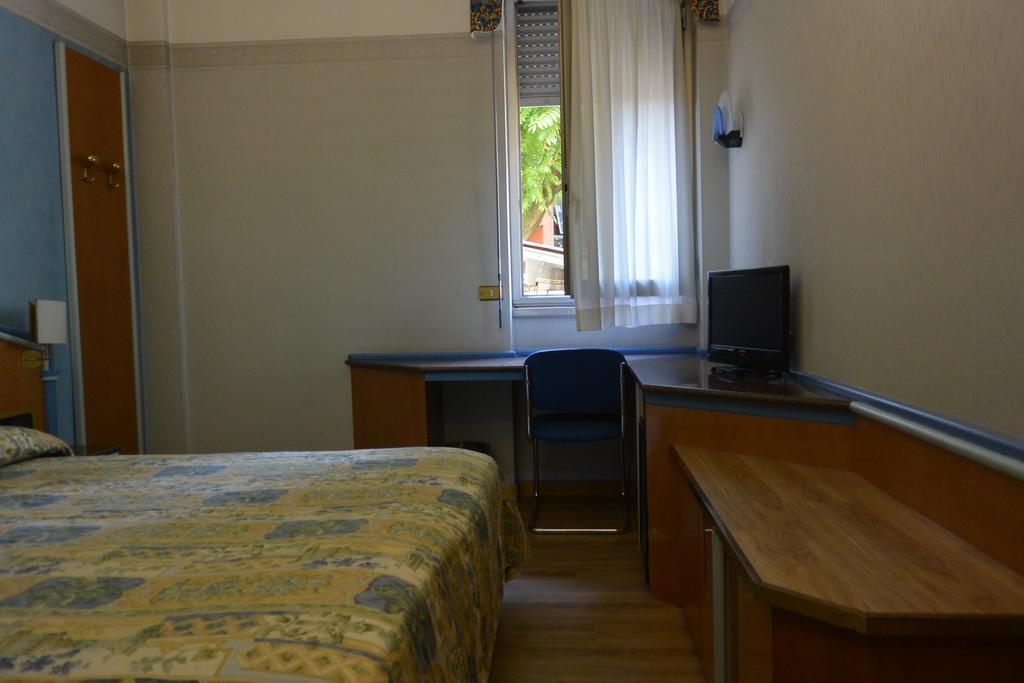 Hotel Lido Milano Esterno foto