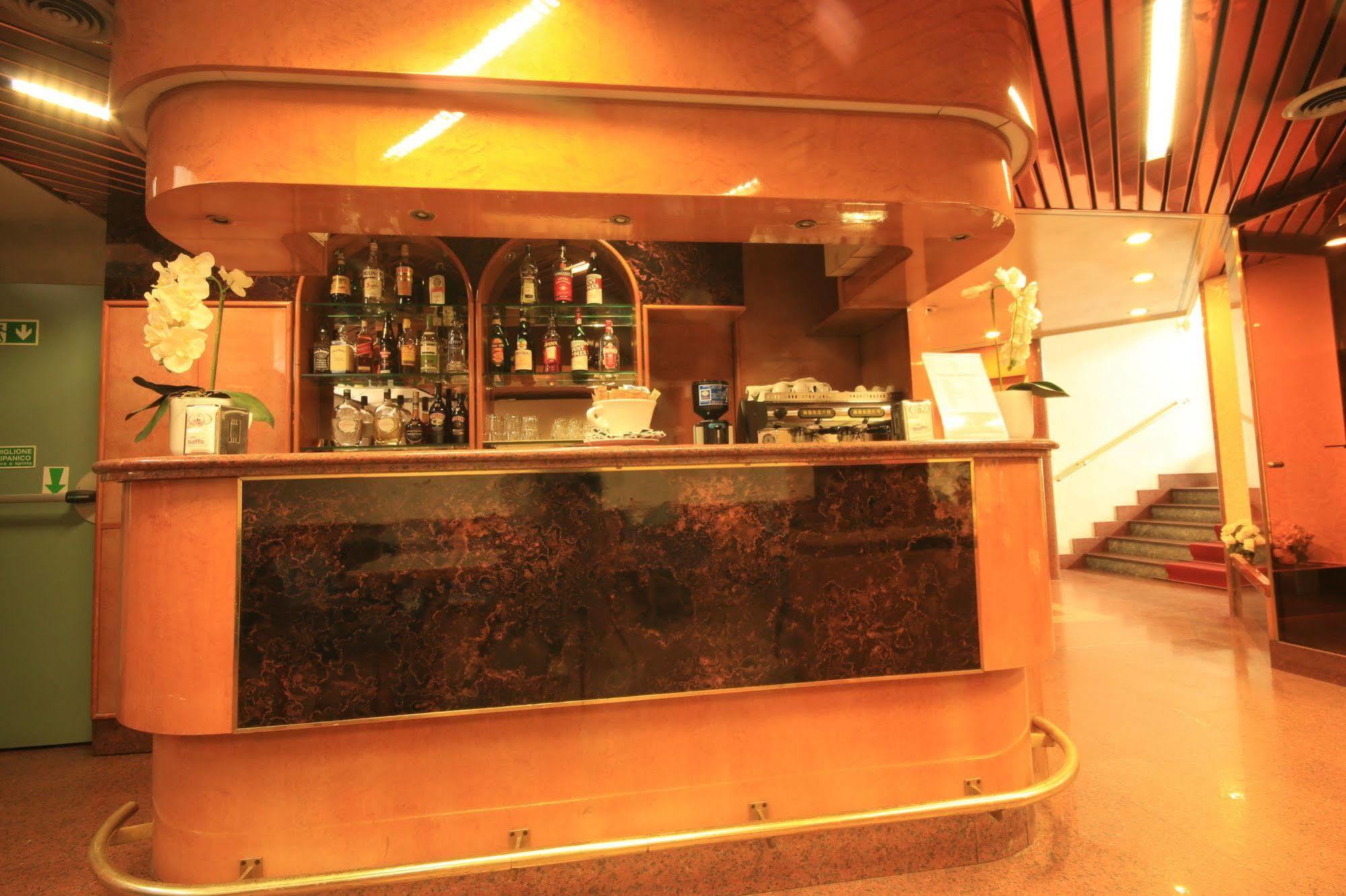 Hotel Lido Milano Esterno foto